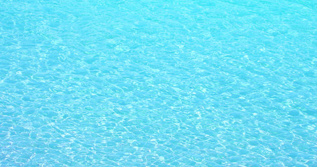 Fototapeta na wymiar Blue sea water / swimming pool