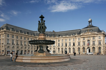 Fototapeta na wymiar Fountain Place de la Bourse
