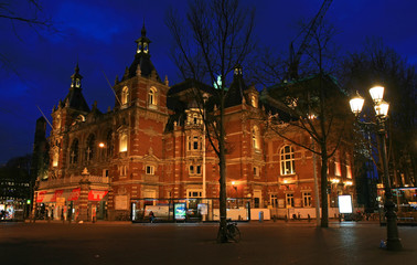 Fototapeta na wymiar Street scene in Amsterdam