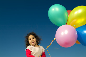 Fototapeta na wymiar girl and baloons
