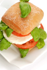 Ciabatta Snack mit Mozzarella