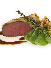 mildwürzigen lammrücken mit glutenfreiem perlgraupenrisotto