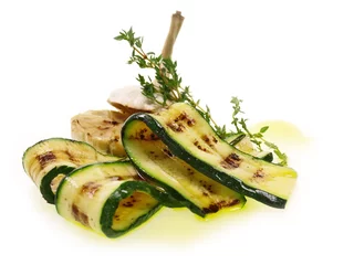 Photo sur Plexiglas gegrillte zucchini in olivenöl