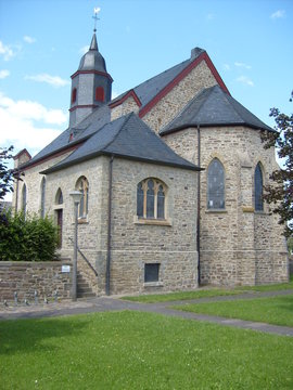 Pfarrkirche Sankt Remigus in Hennef-Happerscho&szlig; 2007
