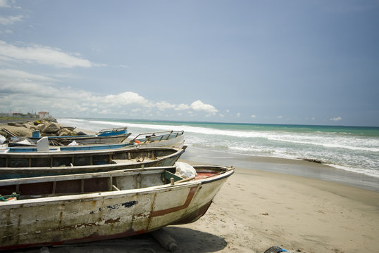 fishing boat   pacific ruta del sol ecuador