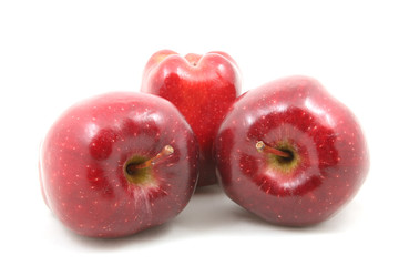 red apples 