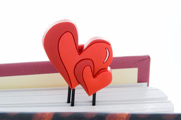 heart-bookmark