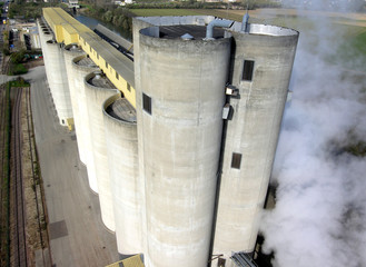 Silos © YANN J