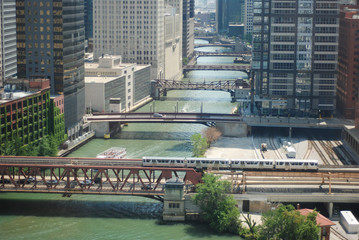 Bridges along the river in downtown Chicago