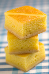 Vanilla cakes