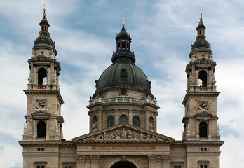 Fototapeta na wymiar Basilica of St. Stefan in Budapest