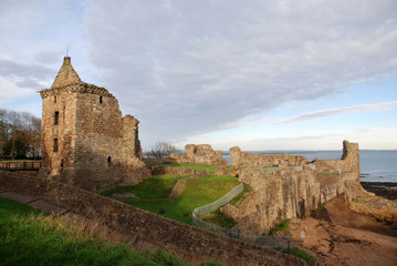 Fototapeta na wymiar ST Andrews Castle, Scotland