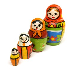 Quatre poupées russes