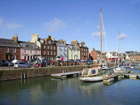 arbroath harbour2