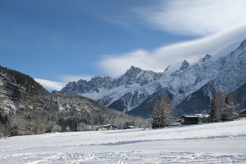 Cha&icirc;ne du Mont Blanc depuis les Houches