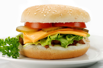 Burger mit Chesterkäse