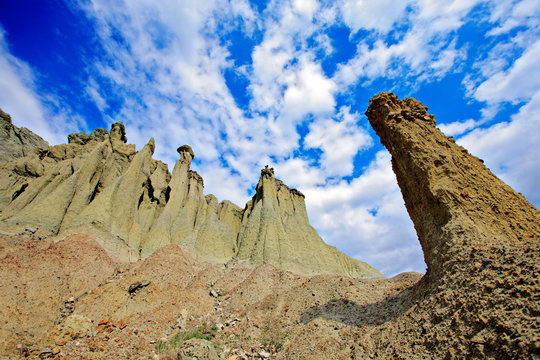 Valley of dolls, Macedonia