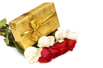 Giftbox and roses isolated on the white