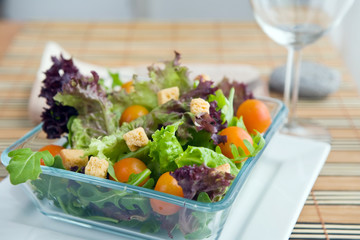 Leaf salad