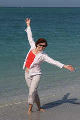 Obraz premium Girl on the Beach