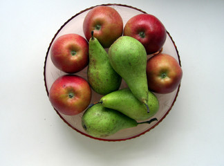 obst, birne, apfel,