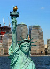 Fototapeta premium Statua Wolności i Manhattan Skyline