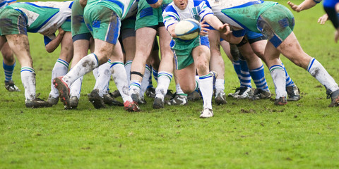sortie de m&ecirc;l&eacute;e de rugby