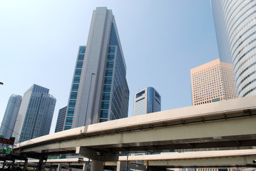 Fototapeta na wymiar city motorway in tokyo