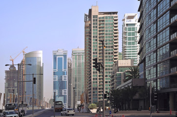 Fototapeta na wymiar Zjednoczone Emiraty Arabskie: Dubai; nowych budynków w dzielnicy Jumeirah