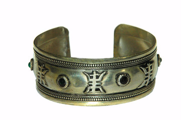 Bracelet métal et pierres semi precieuse