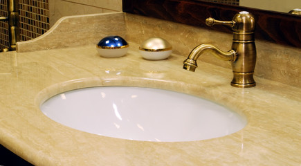 mixer for a washstand