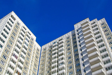 Fototapeta na wymiar Modern high rise building
