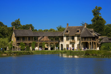 Fototapeta premium hameau de la reine, parc du chateau de versailles,