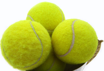 3 Balles de Tennis
