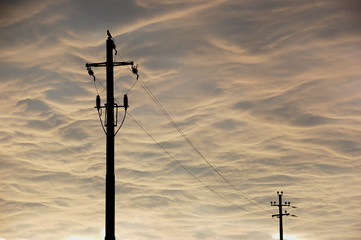 cielo nuvoloso al tramonto