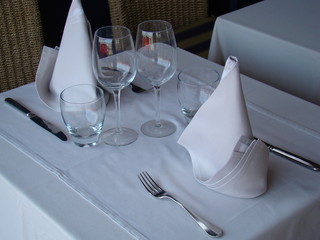 restaurant table préparée