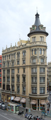 Fototapeta na wymiar edificio panoramico