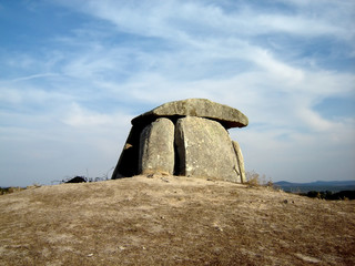 Tapadão Dolmen, the second largest dolmen in Portugal.