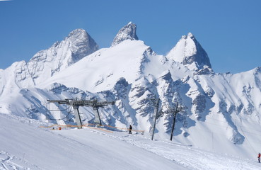 Aiguilles d'Arves et téléski