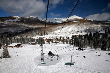 Fototapeta na wymiar Ośrodek narciarski