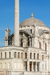 Fototapeta na wymiar Baroque Style Mosque, Istanbul, Turkey