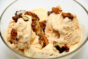 nuts ice cream