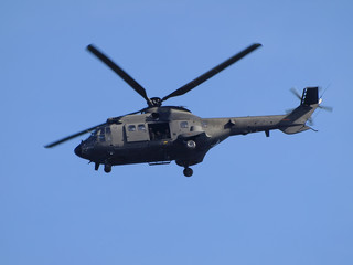 Fototapeta na wymiar Helicóptero militar