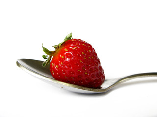 fragola nel cucchiaino