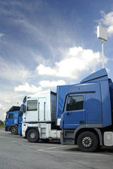 trucks © Oleksandr Babich