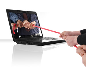 Laptop rope pulling