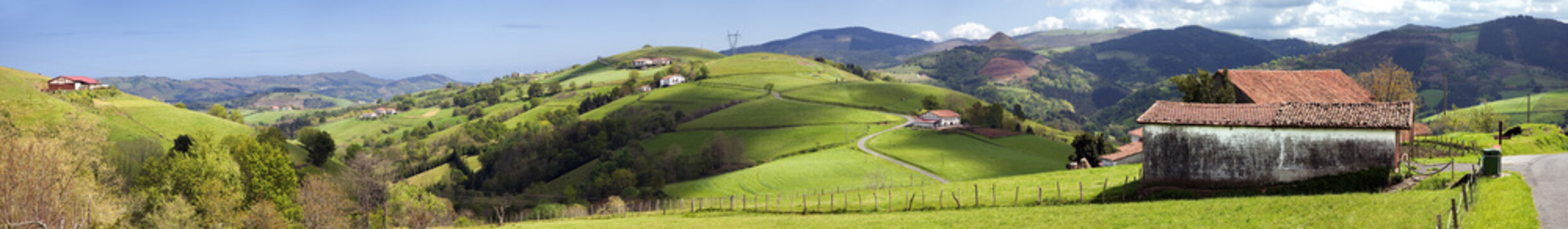 Valle en Euskadi panoramica