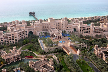 Fototapeta na wymiar Al Qasr Hotel Madinat Jumeirah