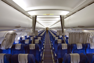 intérieur d'un avion de ligne