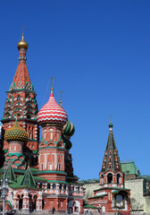 Fototapeta na wymiar The Pokrovsky Cathedral (St. Basil's Cathedral) on Red Square, M